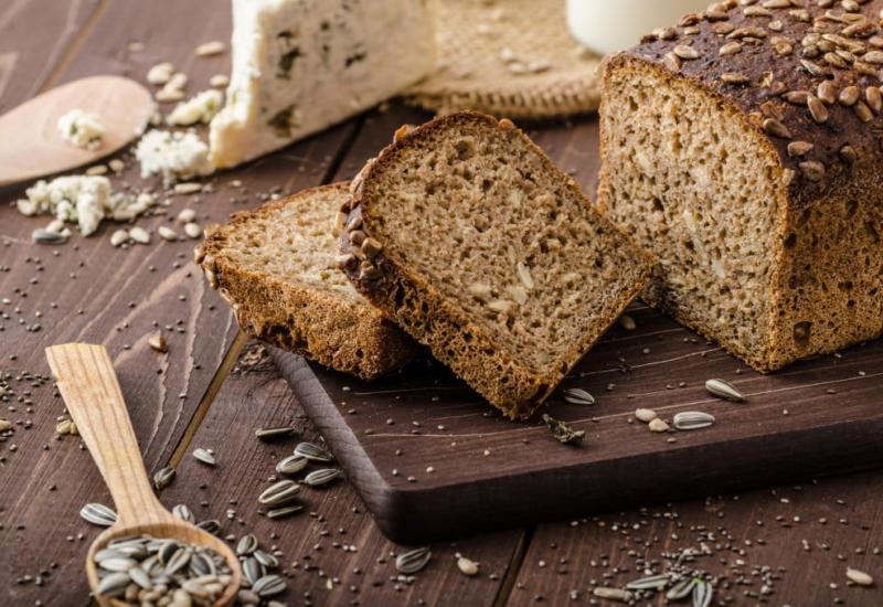 Zdravi kruh koji ne deblja, a lako se priprema: ne mijesi se, ali ni ne sadrži brašno