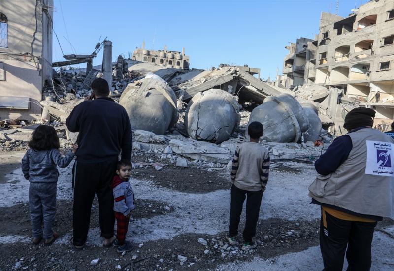 Borrell: Svijet ne smije zatvarati oči pred tragedijom u Gazi