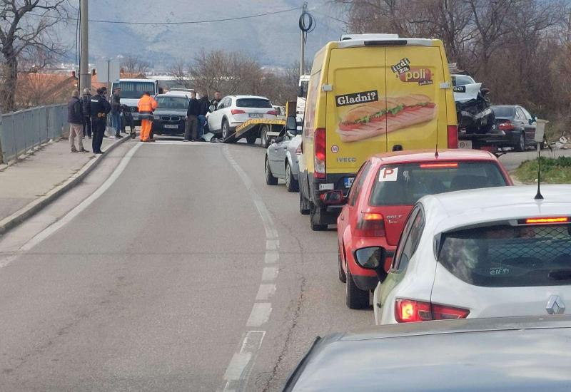 Prometna nesreća u dračevicama - Prometna nesreća u Dračevicama - sudarilo se više automobila