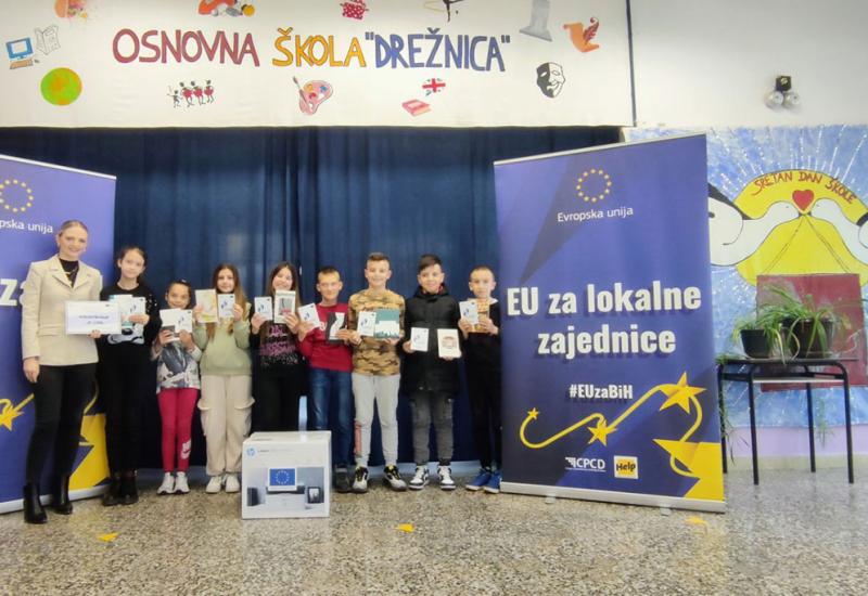 U osam škola HNŽ - Nagrađeni učenici za vrijeme provedeno volontirajući