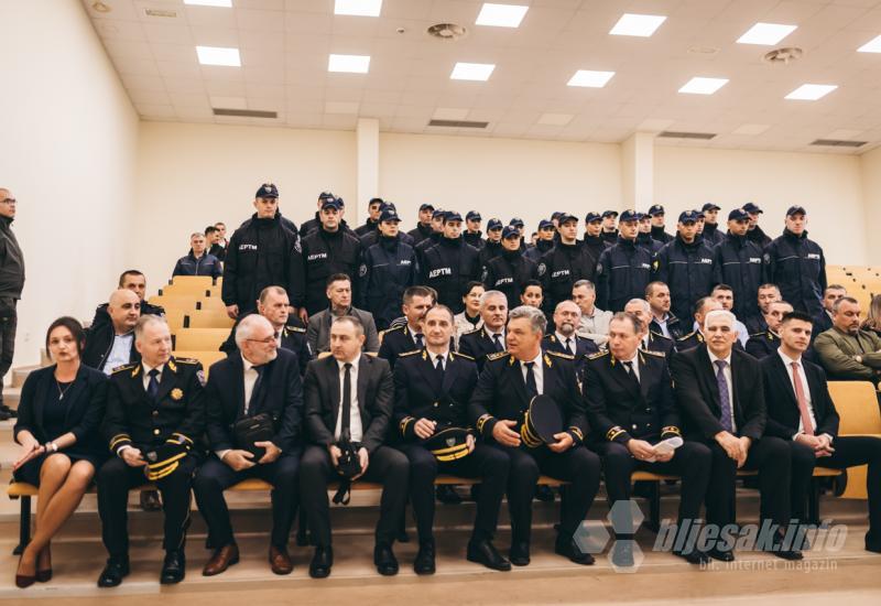 Promovirano 30 mlađih inspektora - Mostar – Promovirano 30 mlađih inspektora
