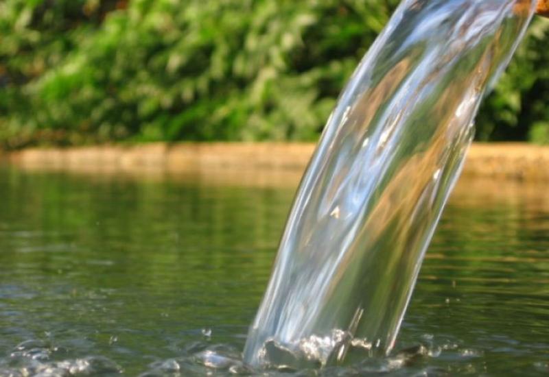 Voda - Prekršene procedure kod dodjele koncesije za eksploataciju podzemne vode u Livnu, gradsko vijeće treba povući suglasnost