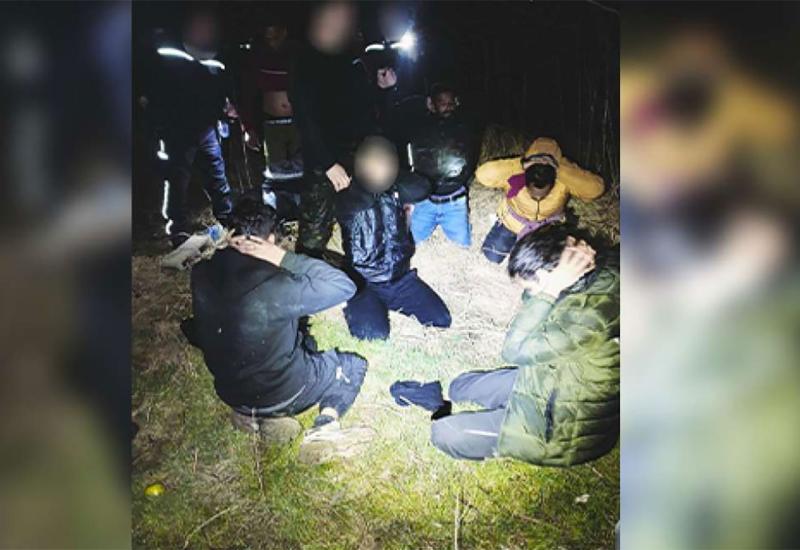 Spriječeno krijumčarenje 12 migranata, uhićen 24-godišnjak