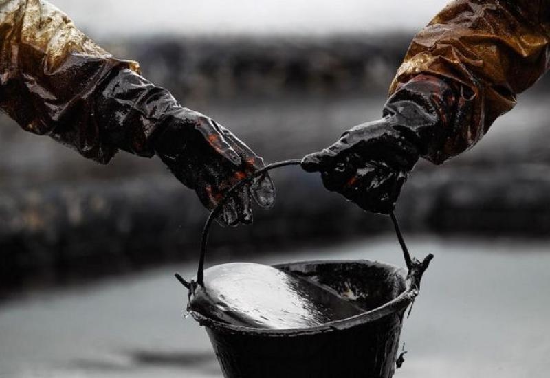 Ilustracija za naftu - Vlada FBIH izdvojila 10,5 milijuna KM za uspostavljanje rezervi naftnih derivata