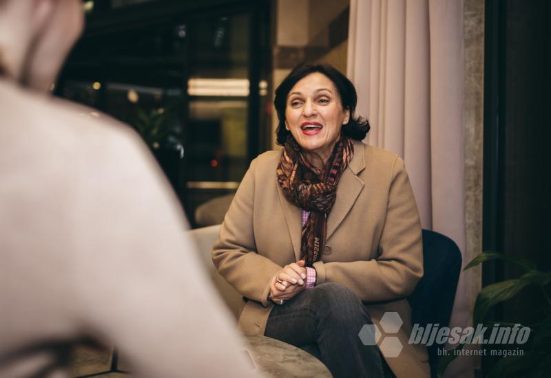 Prva doktorica kozmetologije u BiH Nives Vidović - Prva doktorica kozmetologije u BiH za Bljesak: Estetika je otišla u jednu krajnost
