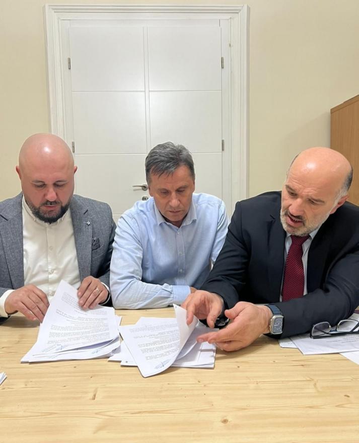 Bivši premijer FBiH Fadil Novalić i novi odvjetnički tim - Fadil Novalić ima novi odvjetnički tim: 