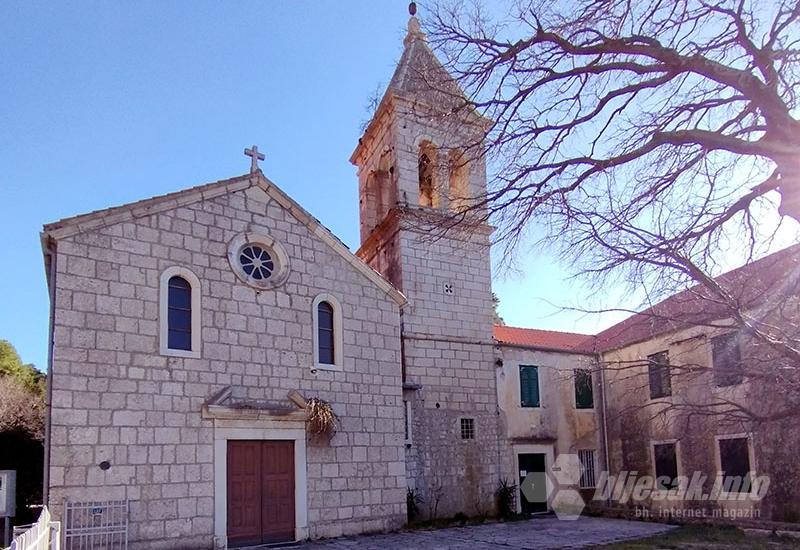 Crkva i samostan svetog Križa - Živogošće/Igrane: Pjesma kroz koju curi živa voda