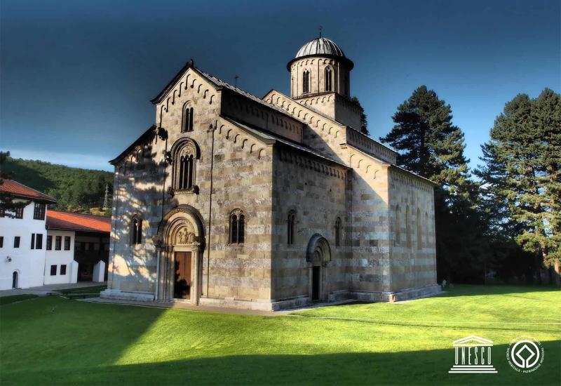 Manastir Visoki Dečani na Kosovu upisao zemljište na svoje ime