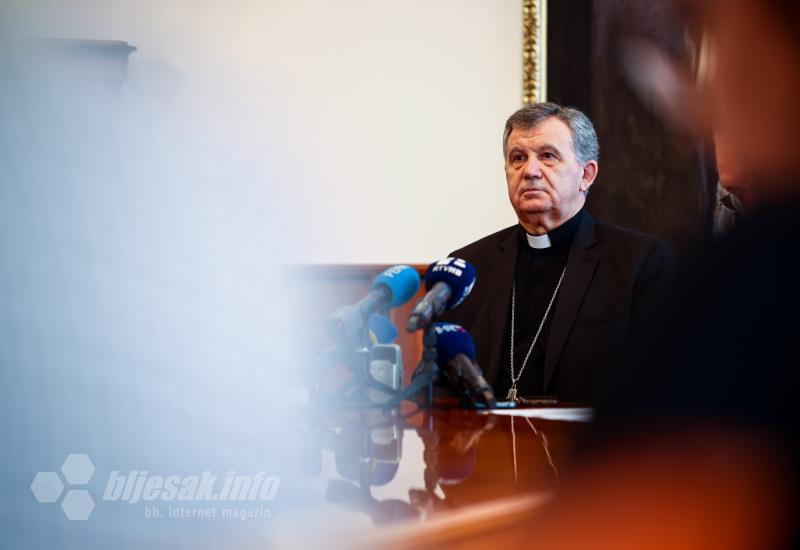 FOTO | Nadbiskup Vukšić iz Mostara: Da, sve nas je manje 