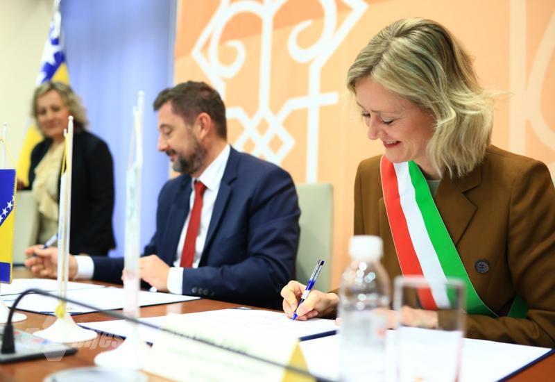Potpisivanje Sporazuma o bratimljenju Grada Mostara i Bassano del Grappa - Mostar se 