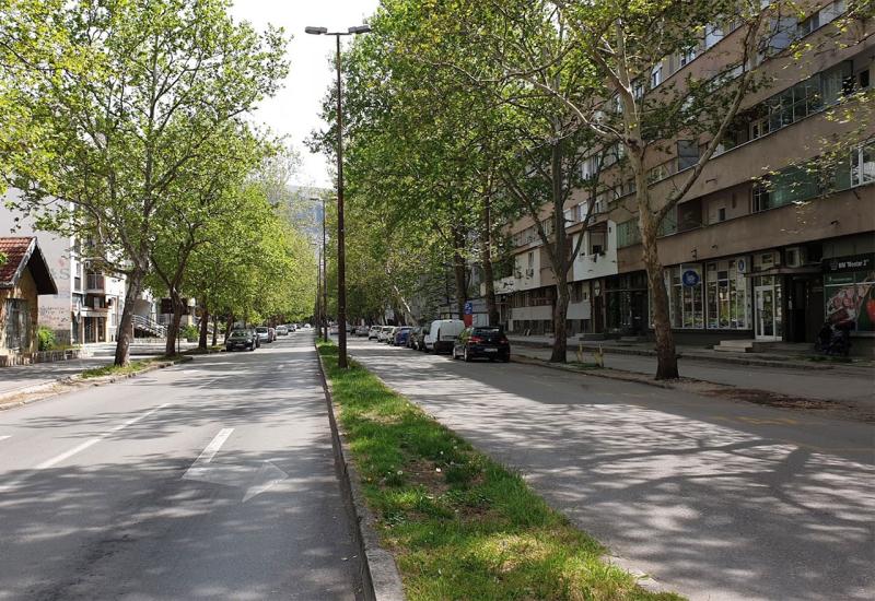 Grad Mostar poziva građane da uklone vozila iz Splitske ulice zbog planiranih radova