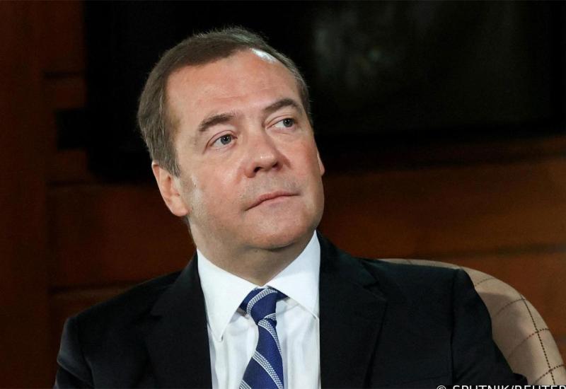 Medvedev o terorizmu u Moskvi: Pobijte sve uključene, sve!