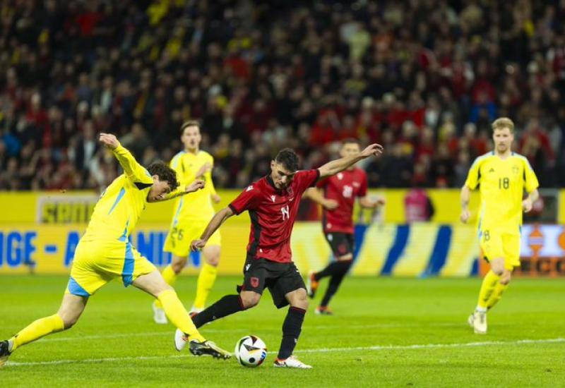 Detalj s utakmice Švedska - Albanija - Prosinečki ponovno uspješan, Albanija ubilježila drugi poraz