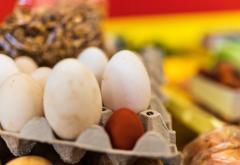 FOTO | Posjetili smo tržnicu - prodaju se i već obojana jaja
