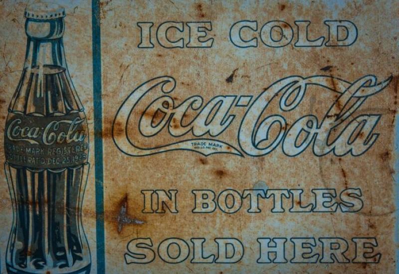 Coaca Cola, ilustracija - Najpoznatije piće na svijetu u početku je sadržavalo alkohol i kokain