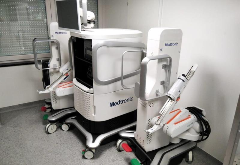 Robot Hugo - Kirurška Revolucija u KBC-u Split: Robot Hugo u operacijskoj sali