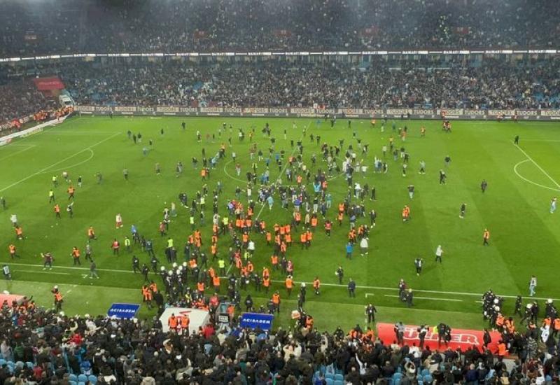 Turski savez žestoko kaznio Trabzonspor nakon nereda