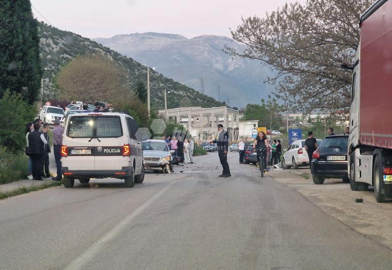 Detalji prometne nesreće u Mostaru - dvije osobe ozlijeđene