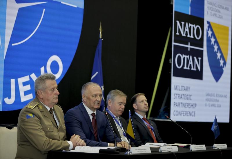 Bosna i Hercegovina bi na proljetnom zasjedanju NATO saveza  - Helez: BiH bi na proljetnom zasjedanju NATO-a trebala dobiti kandidatski status