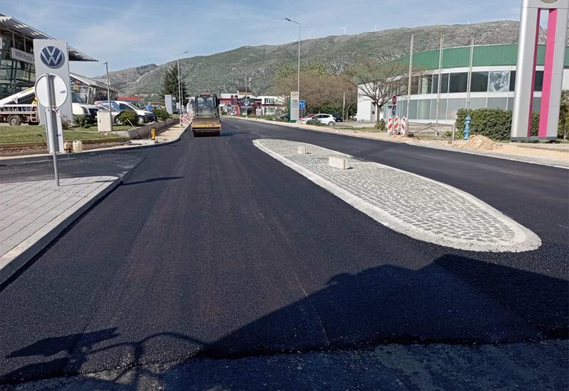 Rekonstrukcija prometnice u Rodoču - Završen posao: Asfaltirana cesta u Rodoču