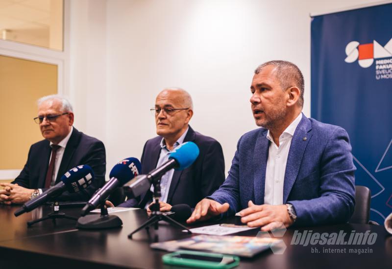 Oftalmološki susret u Mostaru: Mikrokirurgija uživo, prvi put u BiH
