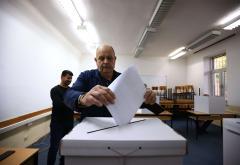 FOTO | Generalni konzul u Mostaru: ''Odziv dobar''; birači zadovoljni organizacijom