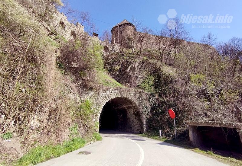 Tunel ispod utvrde i džamije - Vranduk: Duhom i dahom bosanskih kraljeva i velmoža