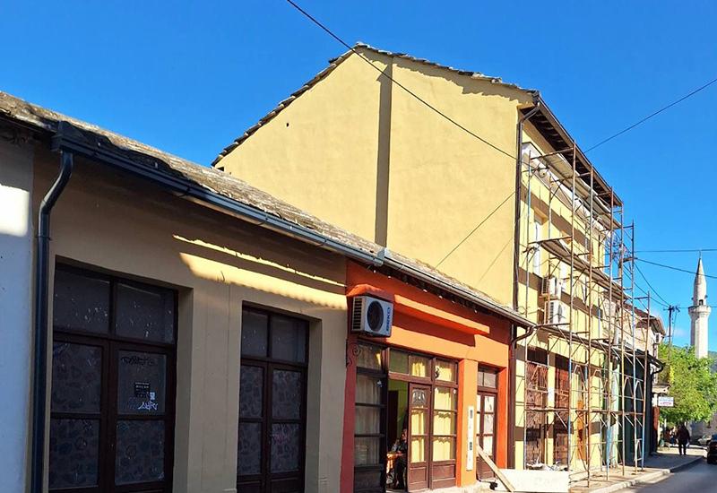 Grad obnavlja fasade u Titovoj ulici