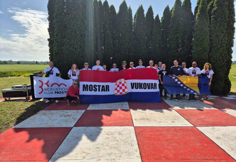 Biciklistička karavana prijateljstva Mostar - Vukovar - Po dvanaesti put Vukovar dočekao biciklističku karavanu prijateljstva