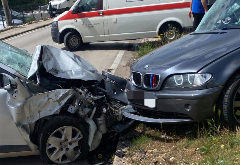 Prometna nesreća u Grudama | Foto: Grude Online - Teška prometna nesreća u Grudama