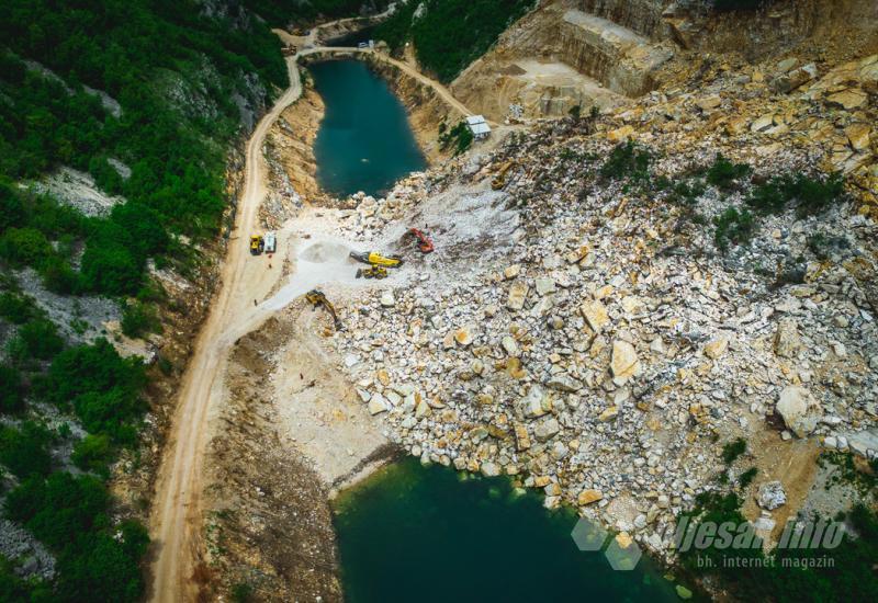 Mjesec dana nakon odrona - FOTO Mjesec dana nakon odrona: Evo kako izgleda kamenolom Bijela 