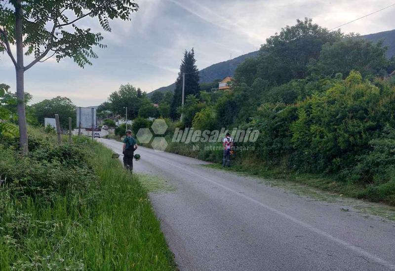 FOTO | Primjer mnogima: Mještani Orlaca i Raštana uredili prometnicu od Mostara prema Vojnu