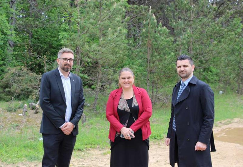 Ministrica Duraković u Posušju - Posušani se pohvalili ministri Duraković pozitivnim prirodnim prirastom