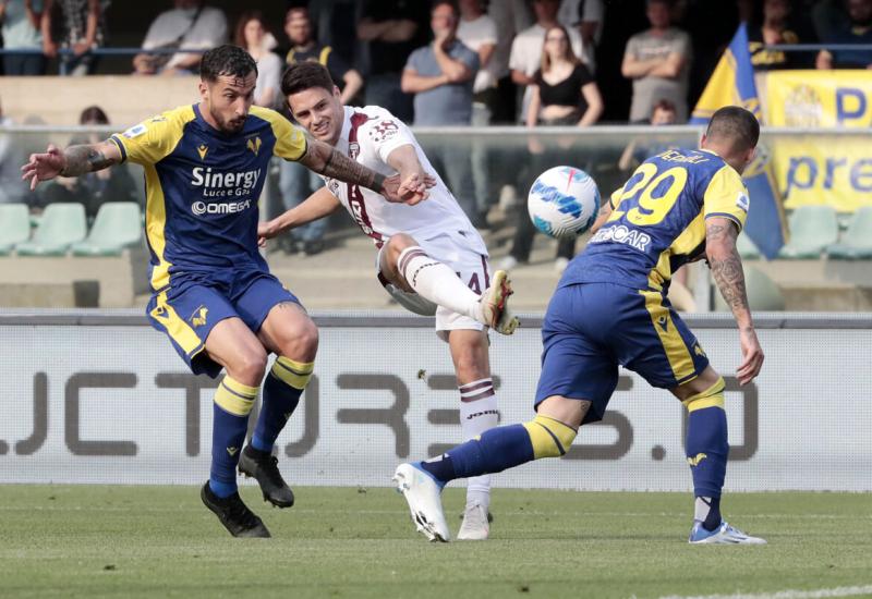 Verona i Sassuolo izgubili važne bodove, Badelj strijelac 