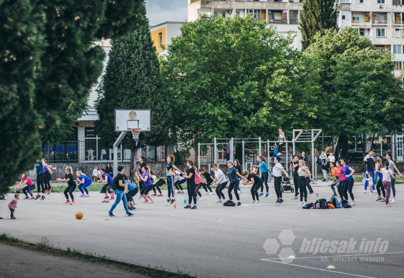 Mostar: Trening i party na otvorenom