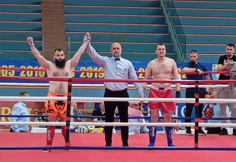 Mostarski borci osvajaju državna prvenstva: Reflex donosi medalje iz kickboxinga i tajlandskog boksa!