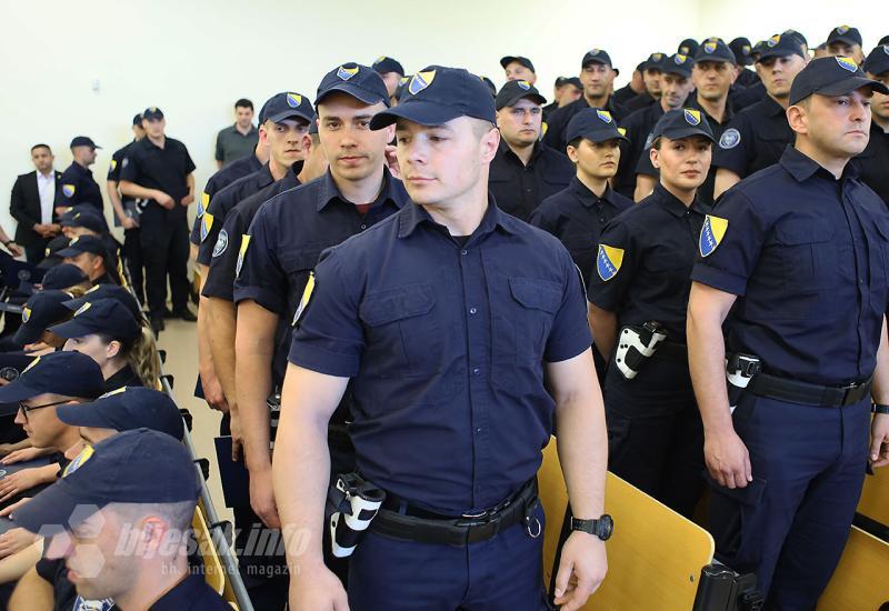 Promocija 19. generacije policajaca - Mostar: Promovirano 98 kadeta Granične policije BiH