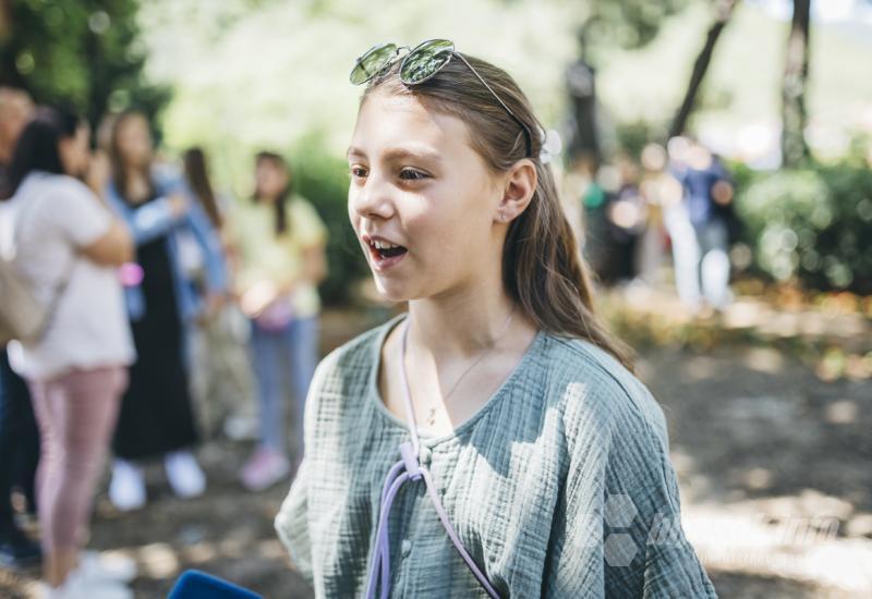 Pred žirijem težak zadatak: Na Šantićevom festivalu i pjesma za stradalu djecu u školi u Beogradu