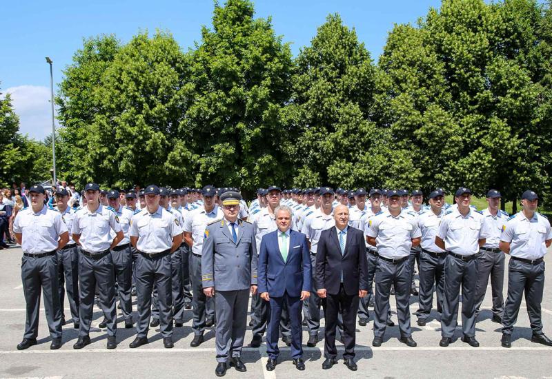 Granična policija BiH ojačana novim policijskim službenicima