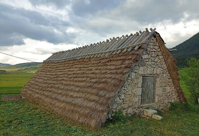 Likovna kolonija na Blidinju - Održana 15. Likovna eko kolonija