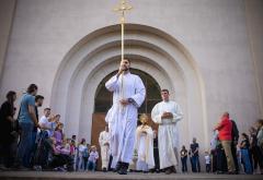 FOTO | Svečano u Mostaru: Tijelovska procesija prošla gradom 