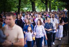 FOTO | Svečano u Mostaru: Tijelovska procesija prošla gradom 