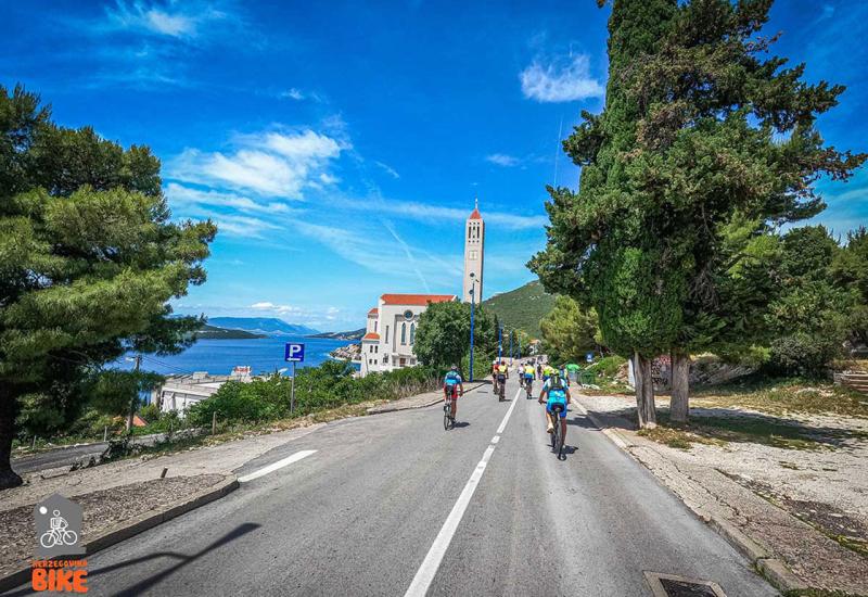 Više od stotinu biciklista na Ćiro biciklijadi od Hutova do Neuma