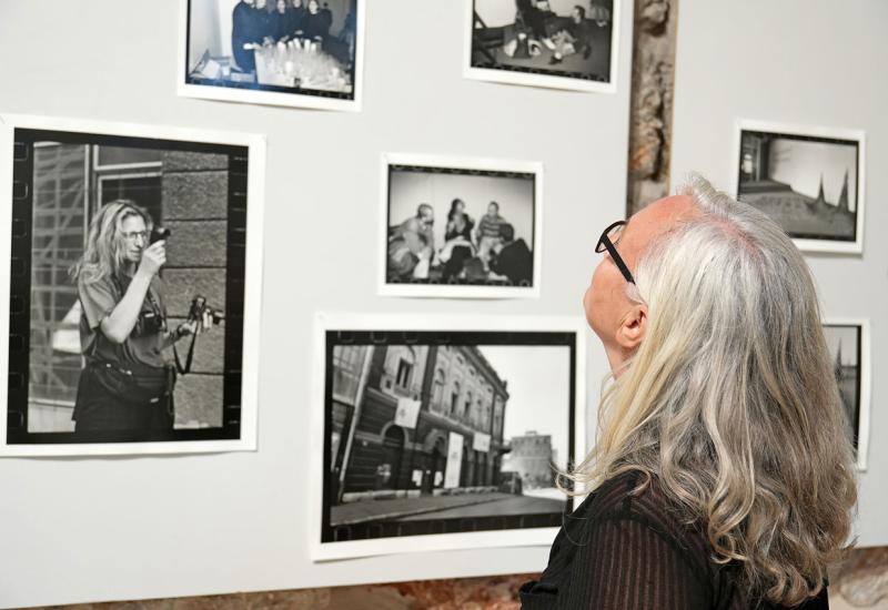 U Dubrovniku otvorena izložba fotografija  „Prvo ratno kino Apollo“