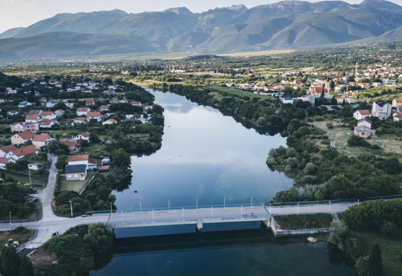 FOTO | Mostovi Mostara ljepotani koji spajaju obale Neretve