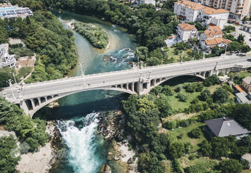 FOTO | Mostovi Mostara ljepotani koji spajaju obale Neretve