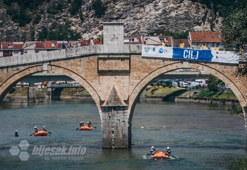 Dodjelom unikatnih pehara Završeno Europsko rafting prvenstvo Konjic 2024.