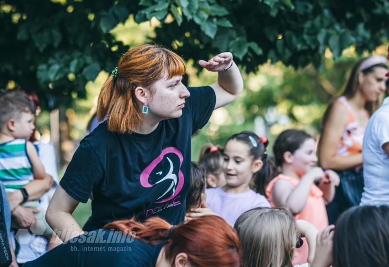 FOTO/VIDEO | Mini Disco rasplesao mališane