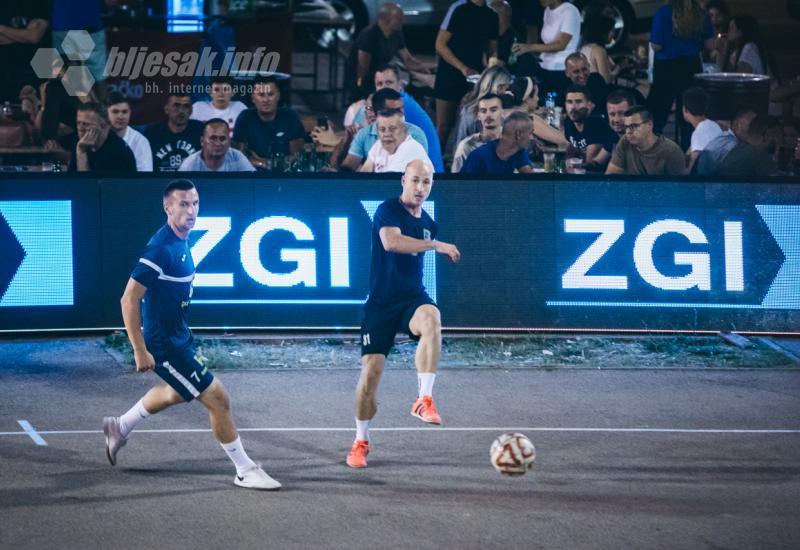 Futsal turnir Mostar Premier kladionica - FOTO | Četvrtfinalna večer iza Desete donijela brojna uzbuđenja: Večeras se igraju polufinalni susreti uz bogate nagrade