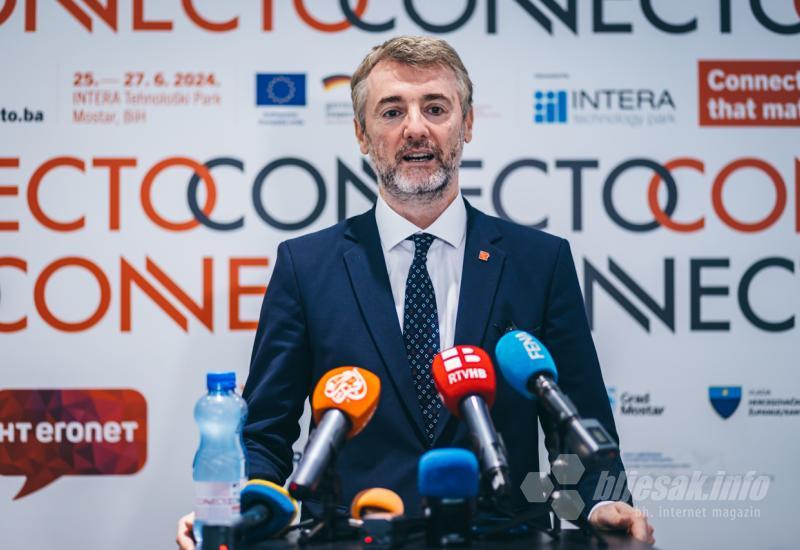 FOTO Otvorena konferencija CONNECTO 2024 koja povezuje domaće poduzetnike i dijasporu